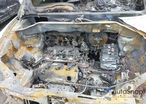 2010 Mitsubishi Endeavor Se z USA, uszkodzony, nr VIN 4A4JM3AS3AE016877